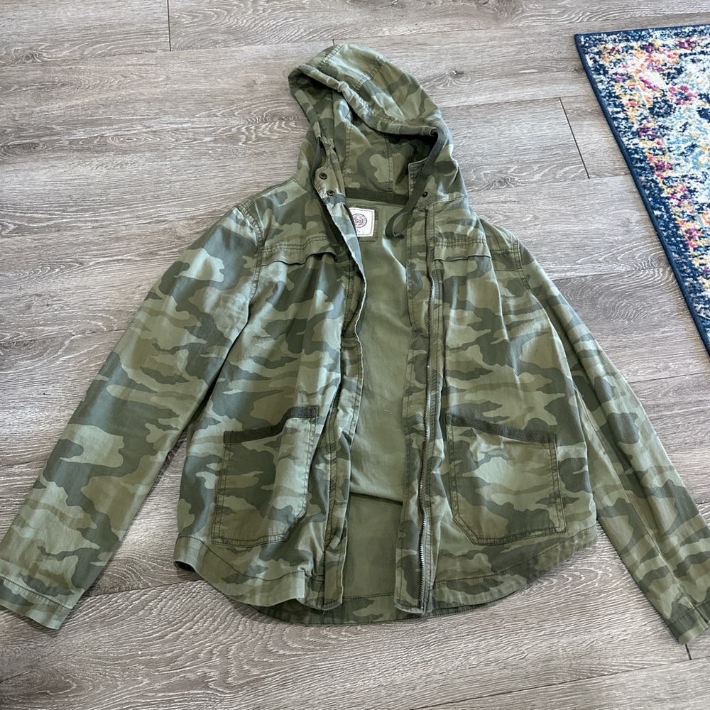 Camouflage Hooded Jacket
